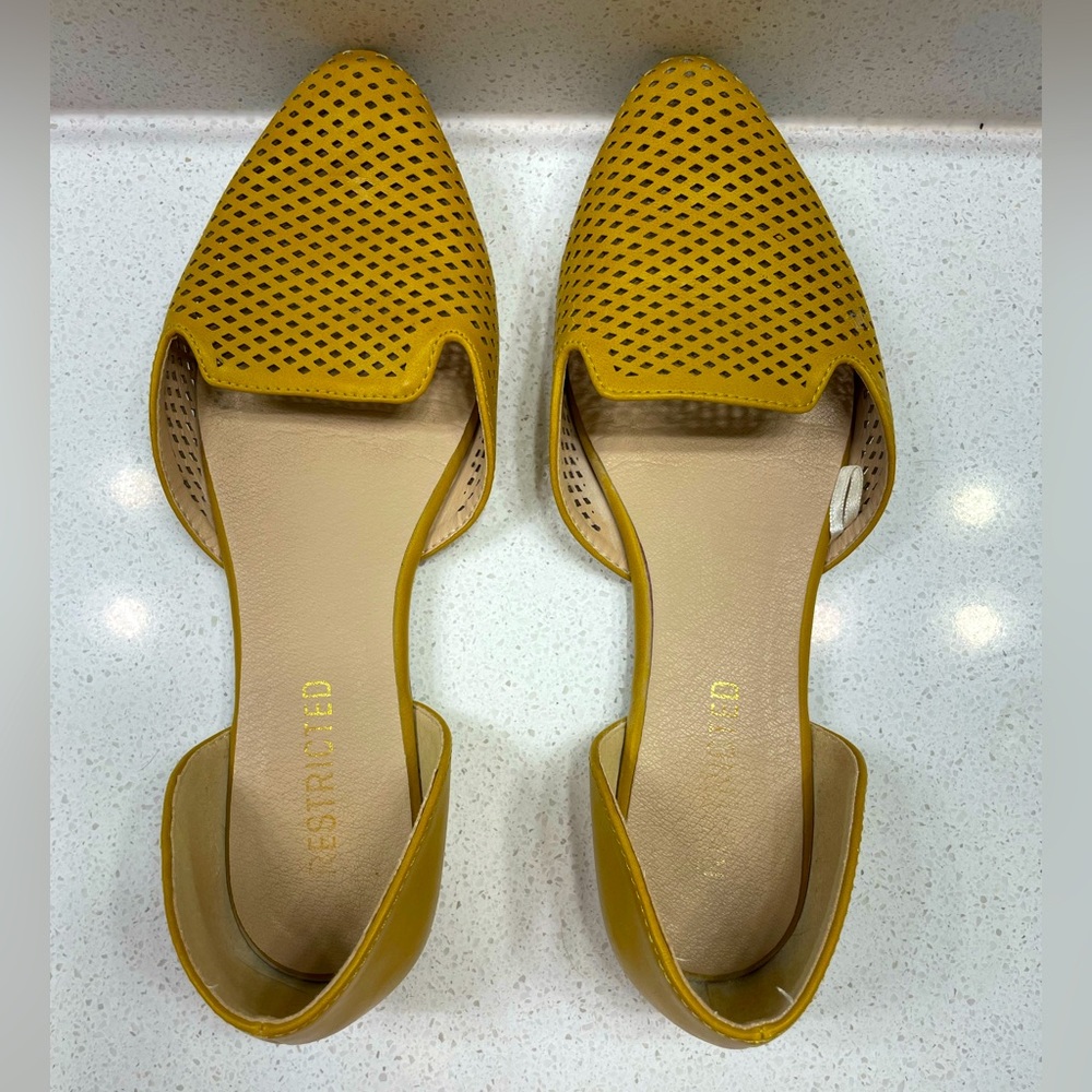 Restricted brand, yellow ladies flats
